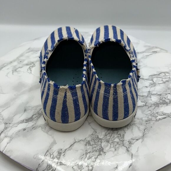 SEAVEES Ultramar Newport Stripe Slip On-7 NEW! - Picture 5 of 8